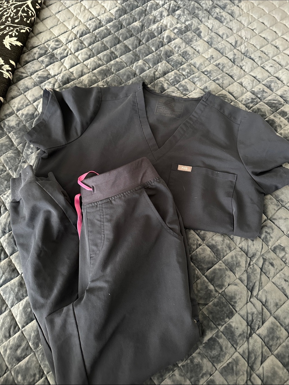 Figs Women's Black Scrub Top and Jogger Set with Pink Drawstring
